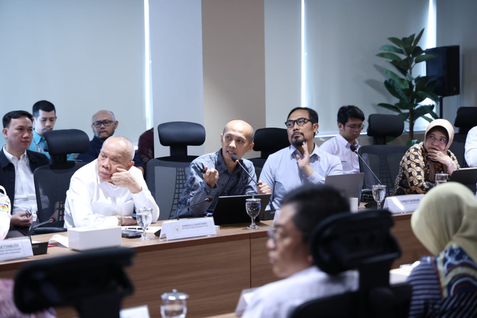 20260422 Rapat Komite Percepatan Transformasi Digital Pemerintah 10