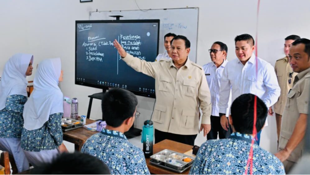 20260429 Presiden Prabowo Targetkan Perbaikan Ratusan Ribu Sekolah Akselerasi Kebangkitan Pendidikan Nasional