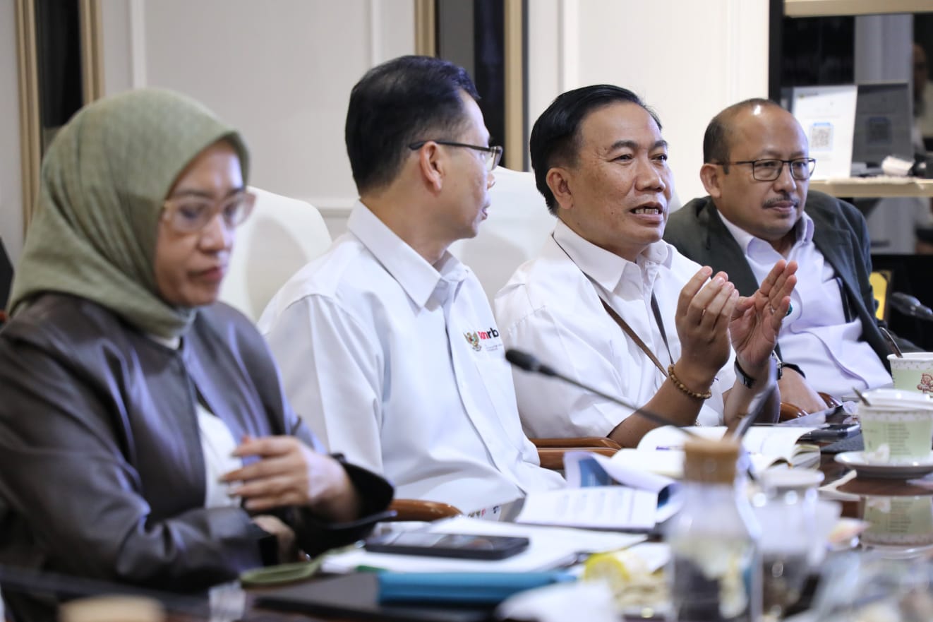 20260511 MENTERI Pertemuan dengan Menteri Pendidikan Dasar dan Menengah 16