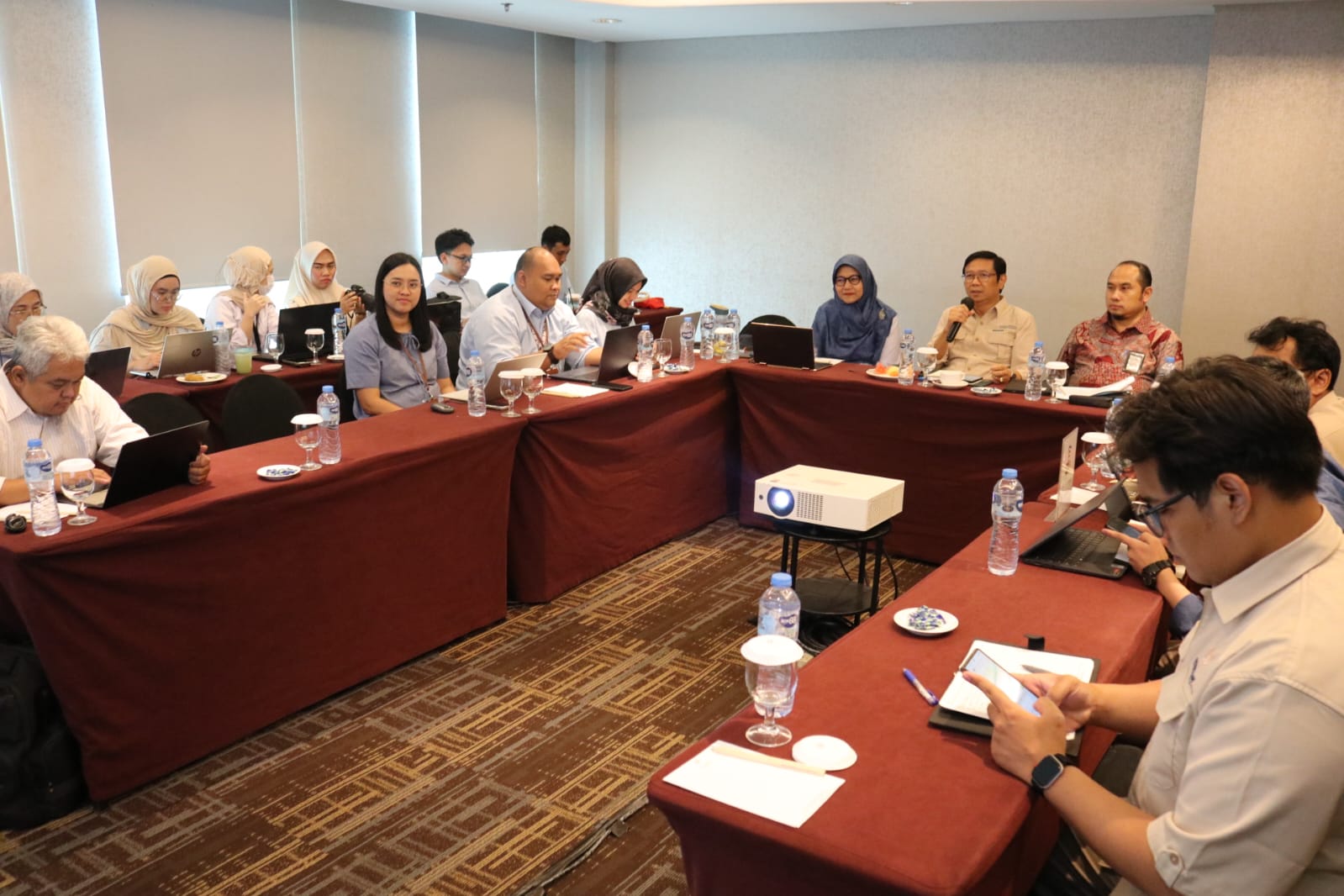 20260513 Diskusi Penguatan Layanan OSS RBA dan Rapat Pelaksanaan PEKPPP Terkait Program Perumahan Rakyat 11
