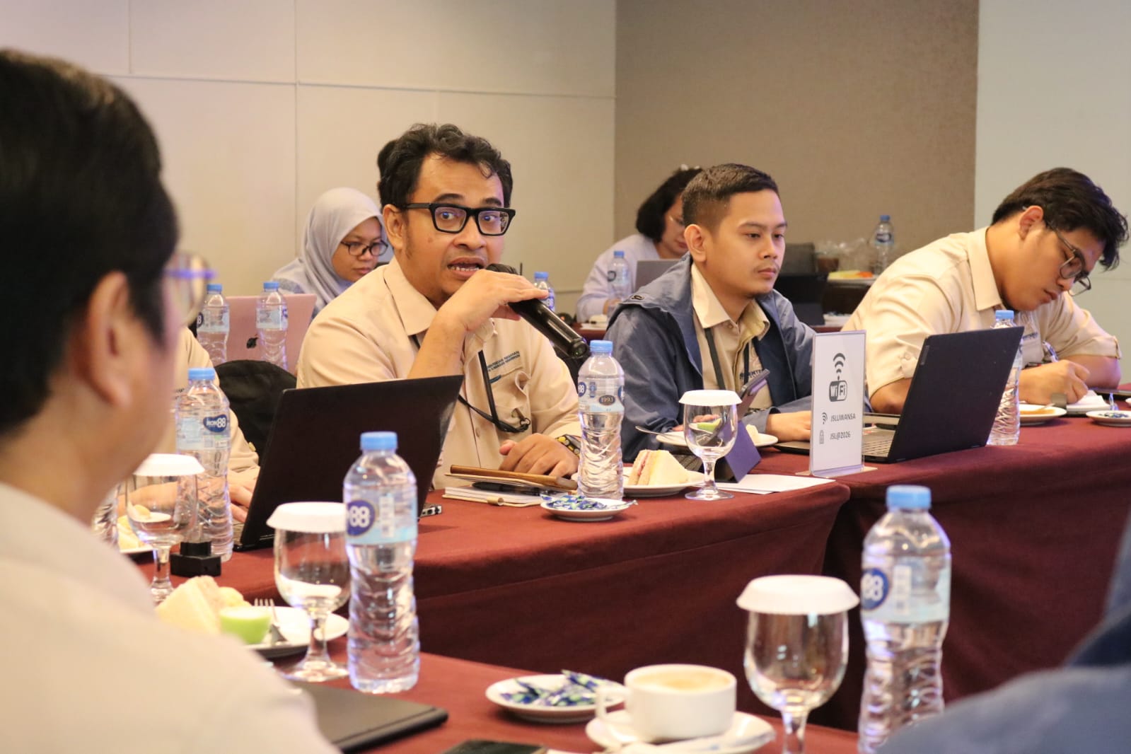 20260513 Diskusi Penguatan Layanan OSS RBA dan Rapat Pelaksanaan PEKPPP Terkait Program Perumahan Rakyat 11
