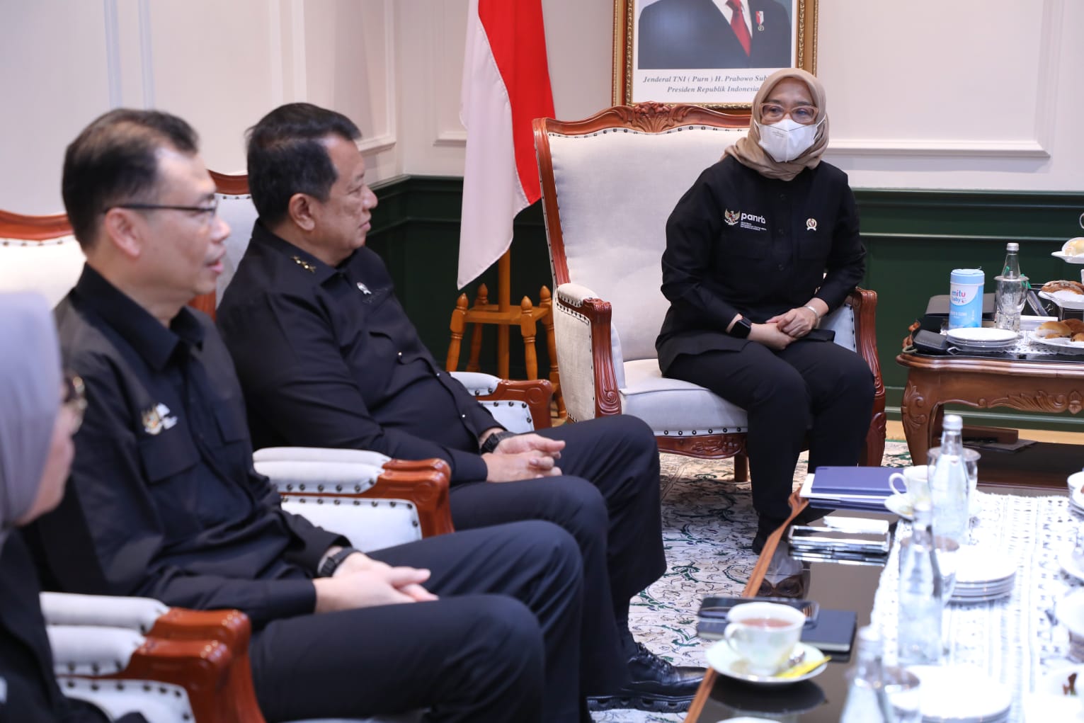 20260519 Audiensi dengan Ketua Komisi II DPR RI dan Wakil Ketua Ombudsman 12