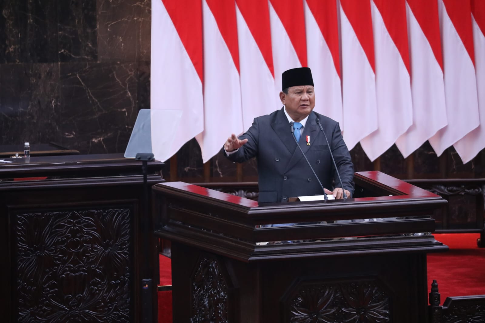 20260520 Rapat Paripurna DPR RI ke 19 Masa Persidangan V Tahun Sidang 2025 2026 12