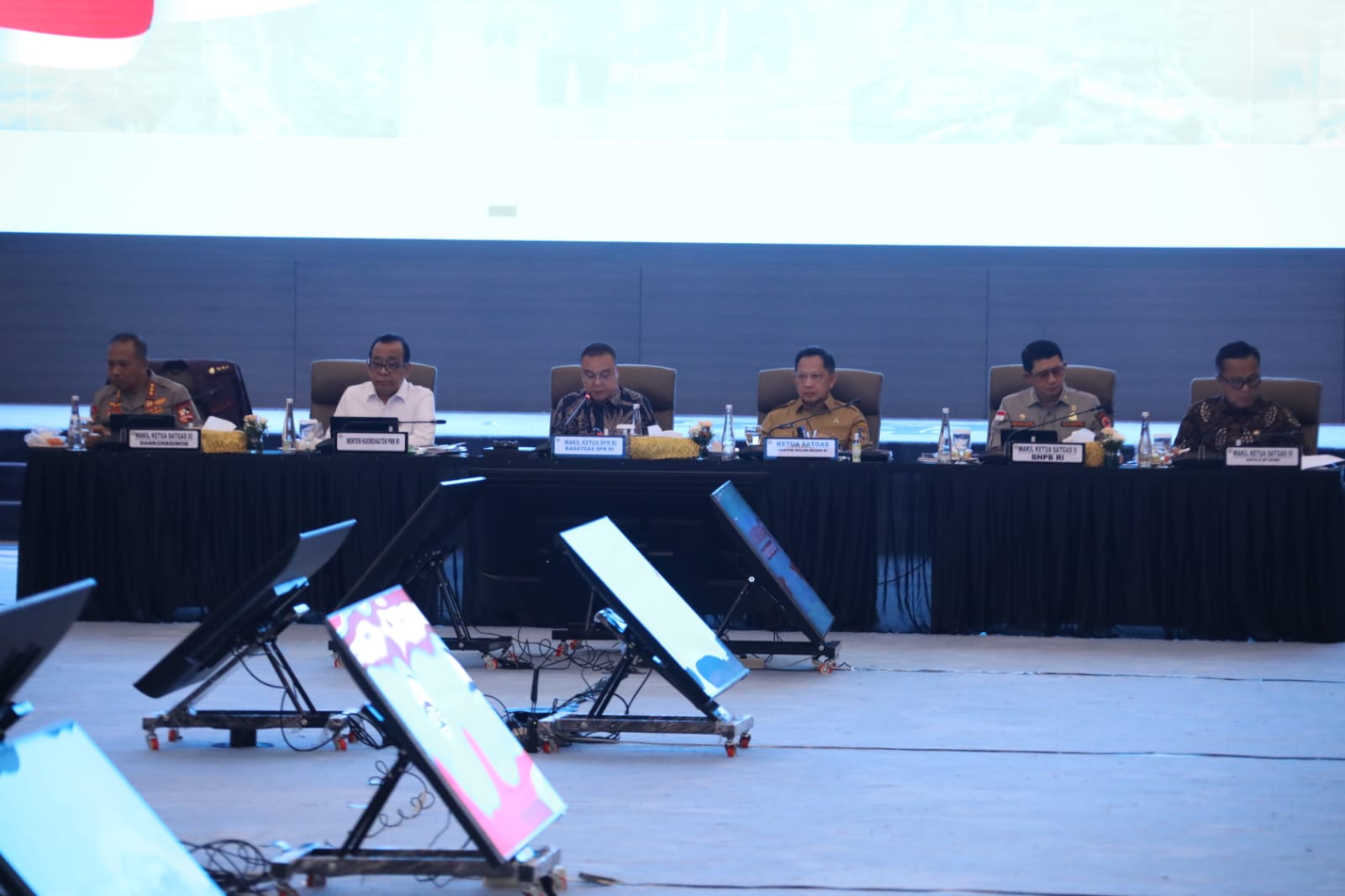 20260525 Rakor DPR dengan Satgas PRRP Sumatra 15