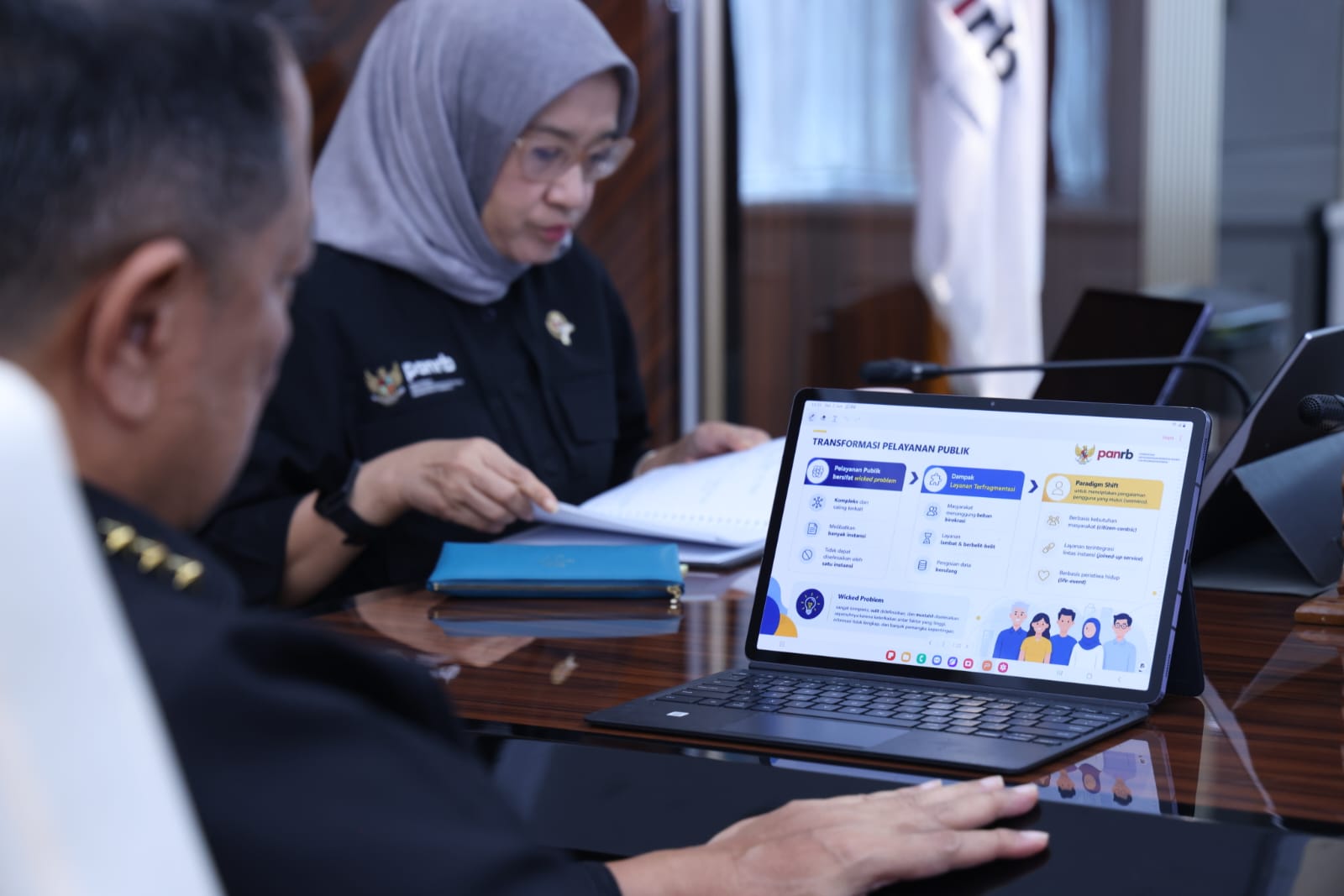 20260602 Rapat Pembahasan Pelayanan Publik Berbasis Siklus Hidup 1