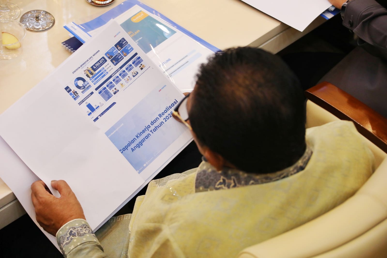 20260610 Rapat Kerja dengan Komisi II DPR RI 9