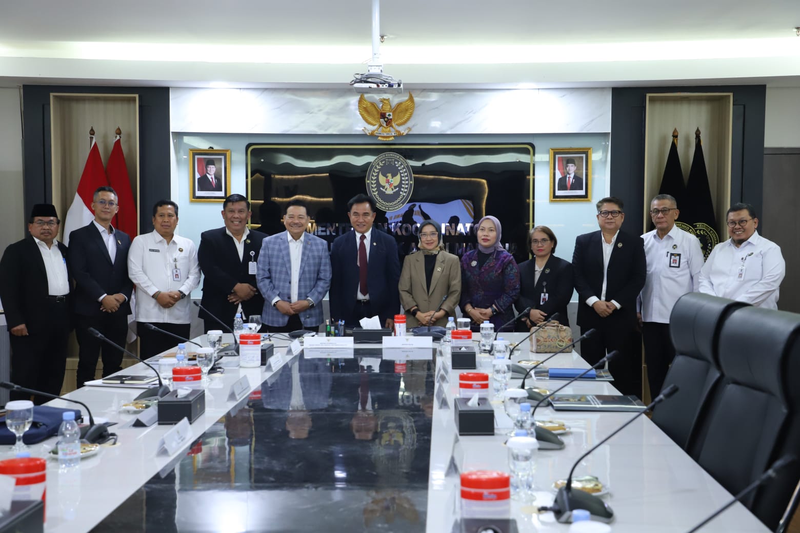 20260623 MENTERI Rapat Penataan Organisasi dan Tata Kerja Kementerian Koordinator Bidang Hukum HAM Imigrasi dan Pemasyarakatan 14