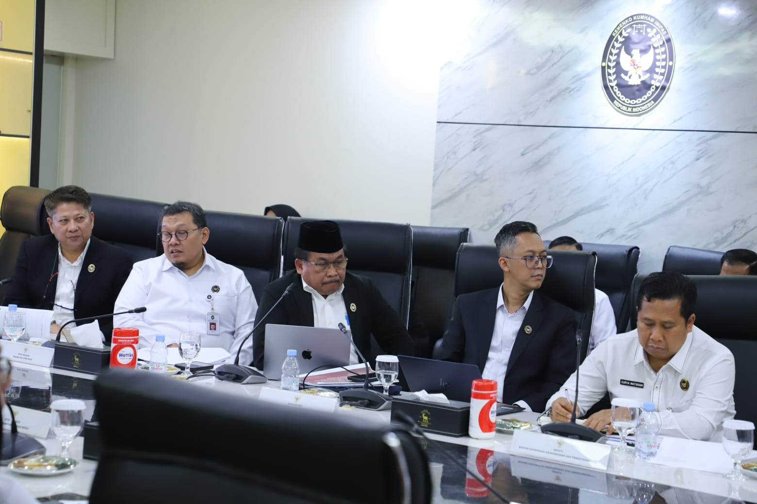 20260623 MENTERI Rapat Penataan Organisasi dan Tata Kerja Kementerian Koordinator Bidang Hukum HAM Imigrasi dan Pemasyarakatan 14