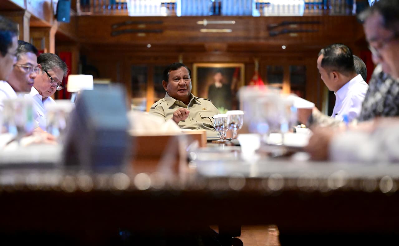 20260714 MENTERI Rapat Terbatas Terkait Ekonomi 9