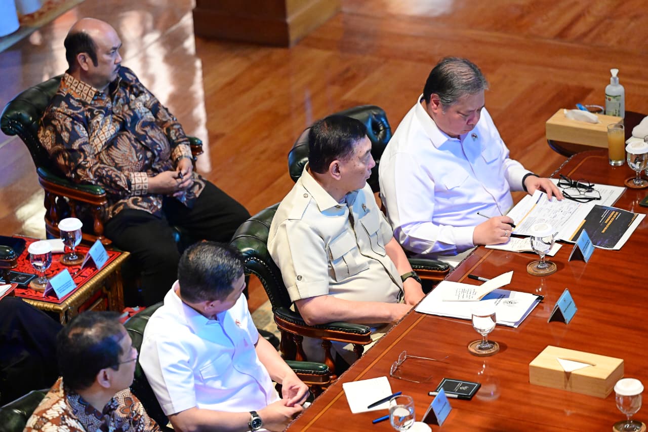 20260714 MENTERI Rapat Terbatas Terkait Ekonomi 9