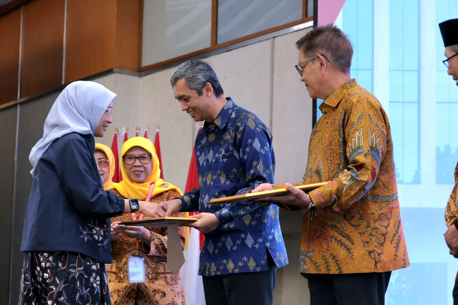20260725 Menteri PANRB Wredatama Teladan Pengabdian 3