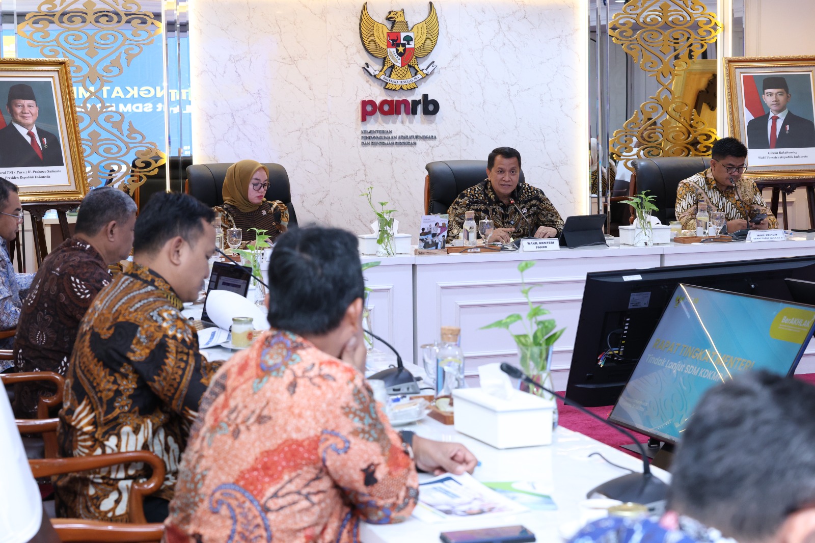 Pejabat Tinggi Ngumpul Rapat SDM KDKMP dan KNMP