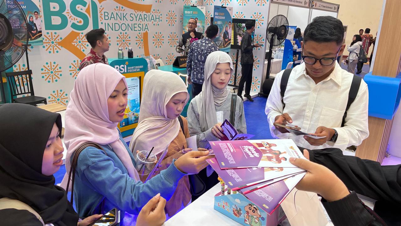 20260827 Kementerian PANRB Goes To Campus di Unpad Career Fair 2026 1