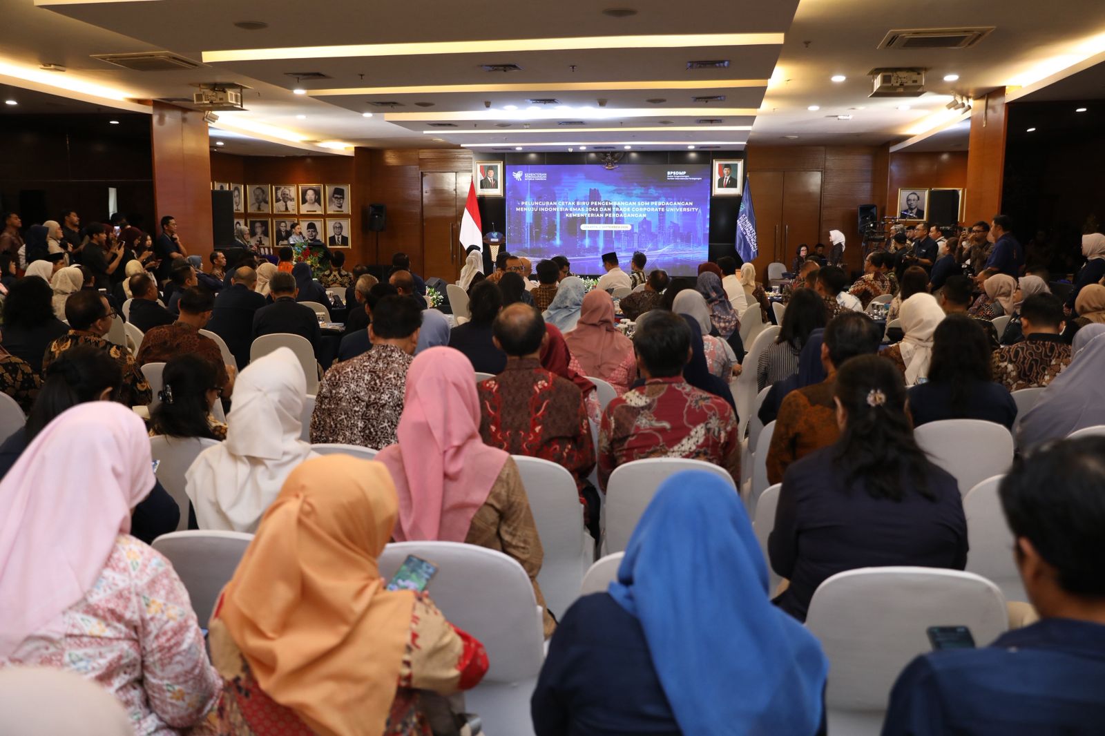 20260902 Peluncuran Cetak Biru Pengembangan SDM Perdagangan Menuju Indonesia emas 2045 dan Trade Corporate University 12