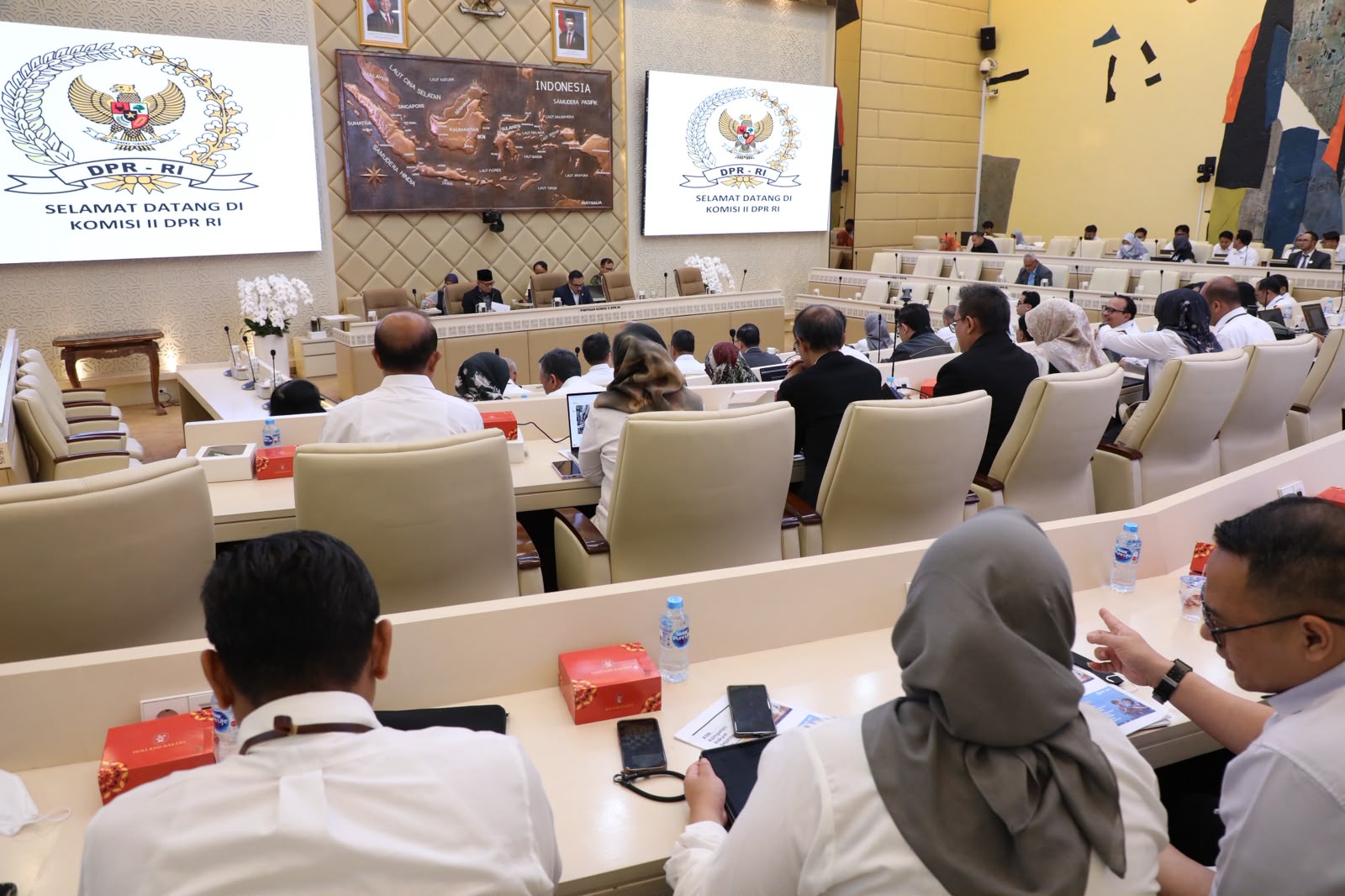 20260907 Raker dan RDP dengan Komisi II DPR RI 17