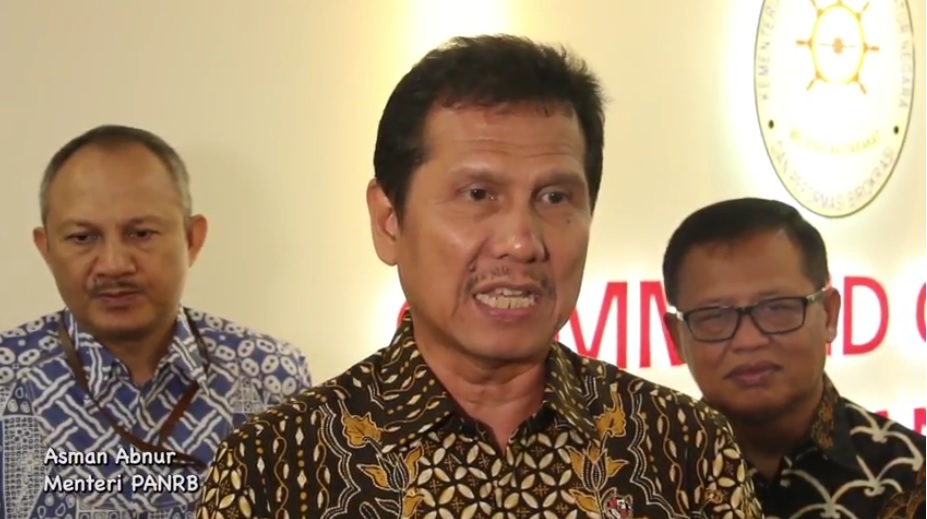 20180622 Menteri PANRB Sidak Online