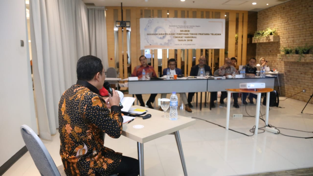 20181130 wawancara 5 ppt pratama