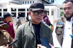 Pemulihan Kota Padang Capai 60 Persen, Wamendagri Tekankan Akselerasi Penanganan 20251202 Pemulihan Kota Padang Capai 60 Persen Wamendagri Tekankan Akselerasi Penanganan