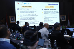 Menteri PANRB Rini Widyantini Tekankan Pentingnya Integrasi Perencanaan Kinerja 20251204 Executive Meeting Integrasi Hari 2 6