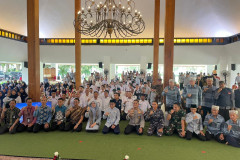 Menembus Kabut Data: Banyuwangi Wujudkan Transparansi Bansos lewat Kolaborasi Sosial 20260128 Banyuwangi Wujudkan Transparansi Bansos lewat Kolaborasi Sosial