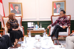 Audiensi Kepala BP BUMN 20251218 Audiensi Wamendagri 14