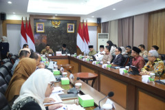 Kementerian PANRB Pastikan Tata Kelola Efektif dalam Pembentukan Kementerian Haji dan Umrah 20250909 Rapat Kelembagaan Kementerian Haji dan Umroh 1