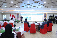 Menteri PANRB sampaikan Strategi Akselerasi Zona Integritas Kemenko Kumham Imipas 20260128 Pencanangan Pembangunan ZI Penandatanganan Pakta Integritas dan Perjanjian Kerja Tahun 2026 di lingkungan Kemenko Kumham Imipas 6