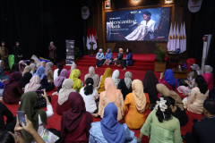 Lokakarya Mencanting Batik di Kementerian PANRB 20260421 Lokakarya Mencanting 11